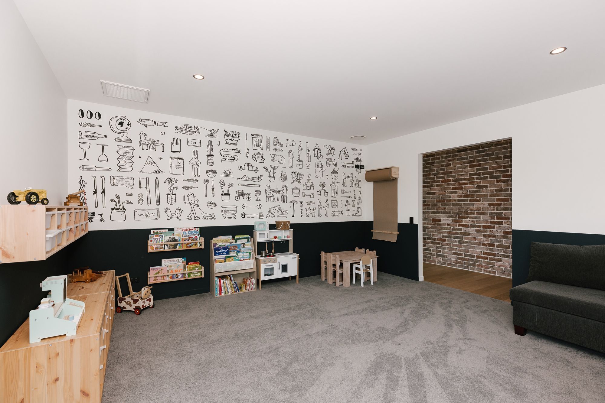 The Bradburys Build