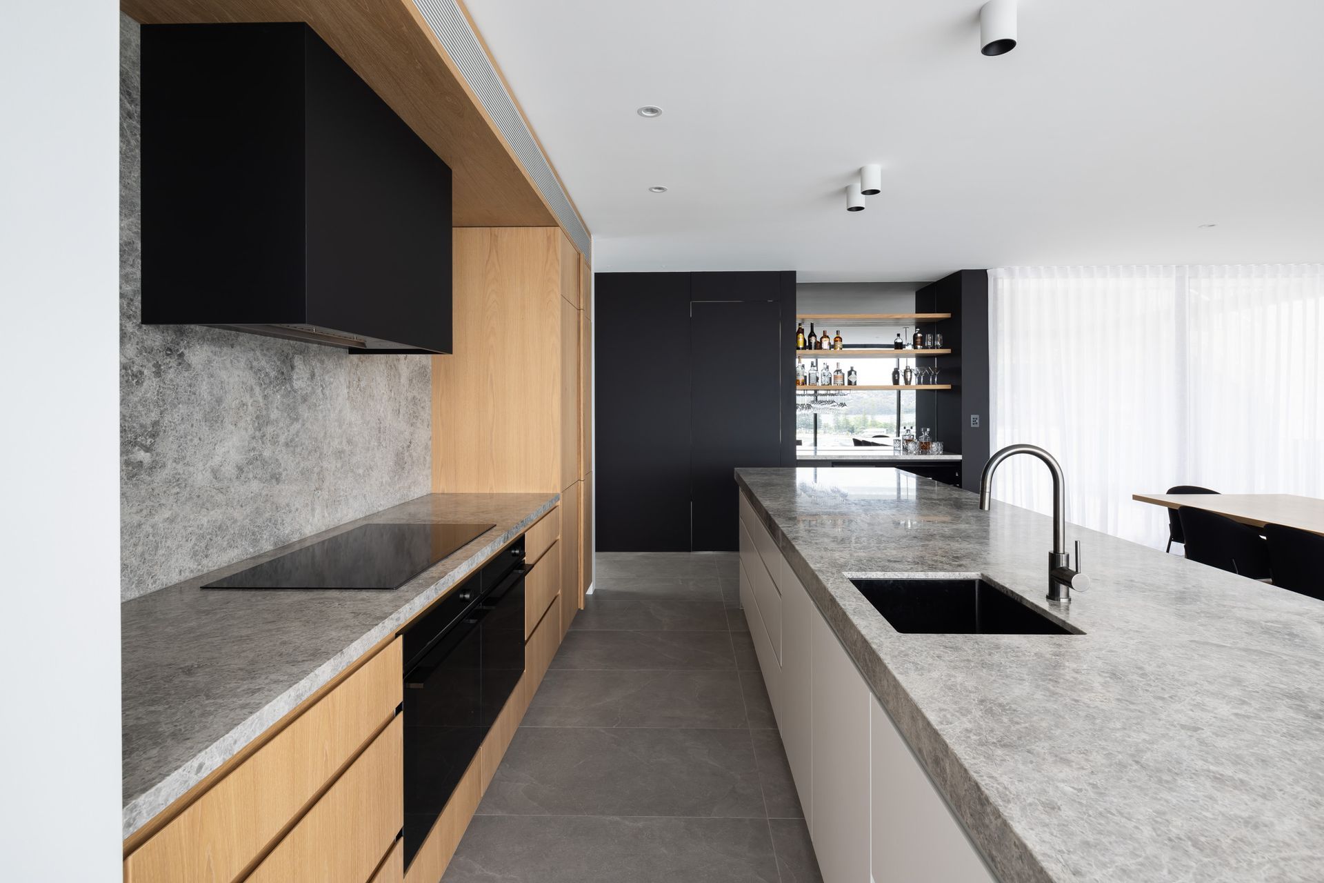 Photography: Simon Whitbread Photography