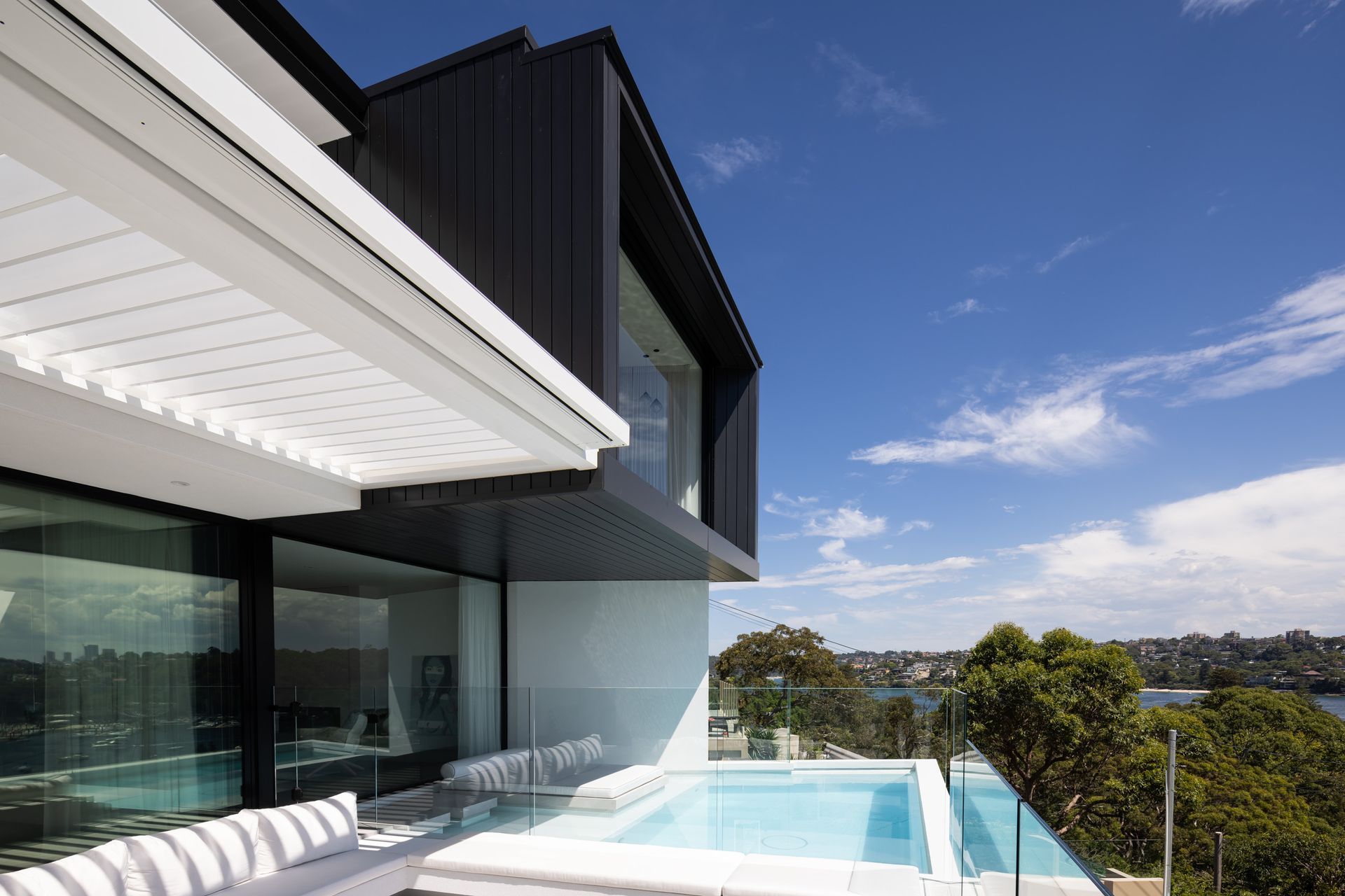 Photography: Simon Whitbread Photography