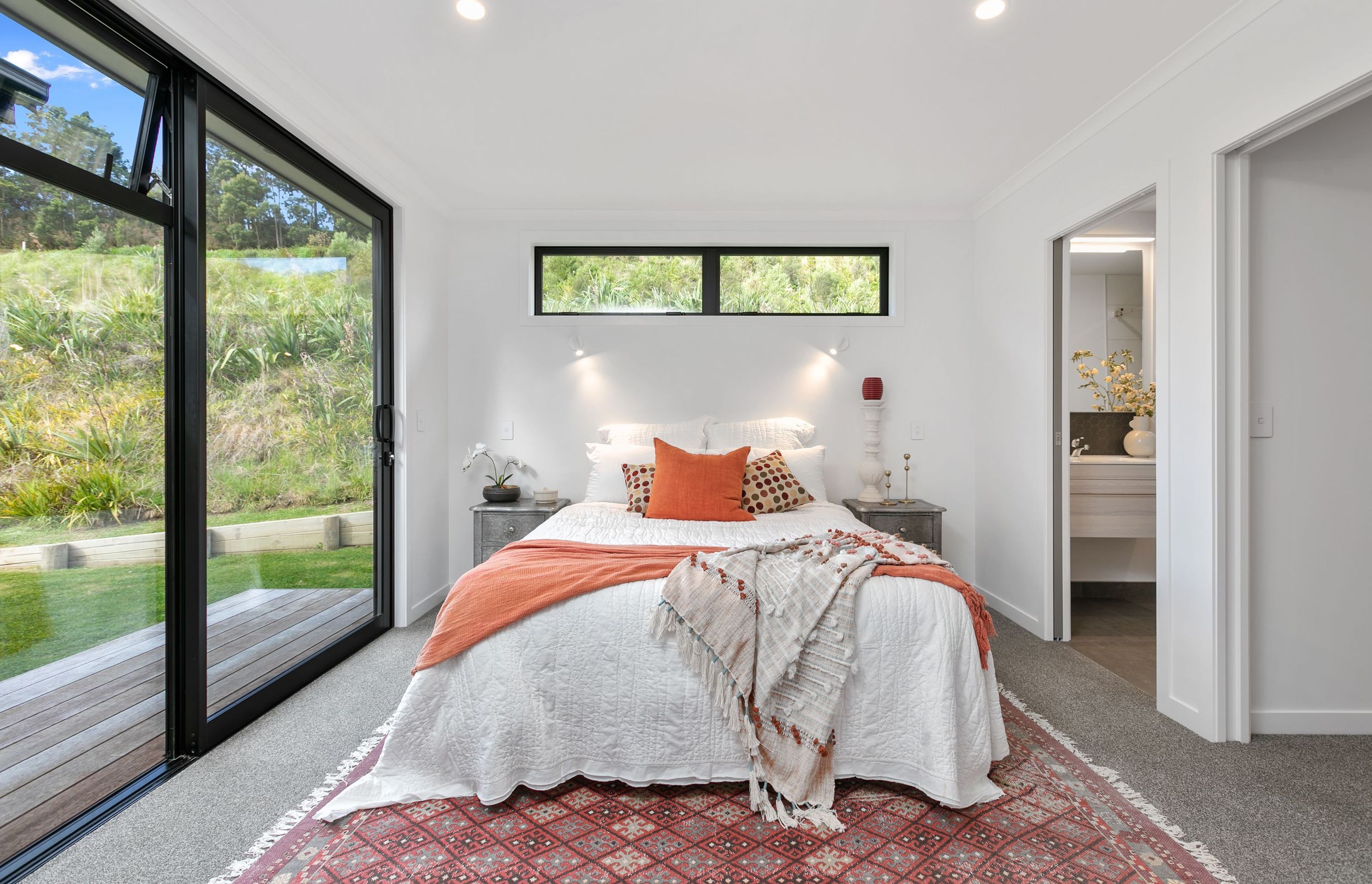 Navigation Home Showhome