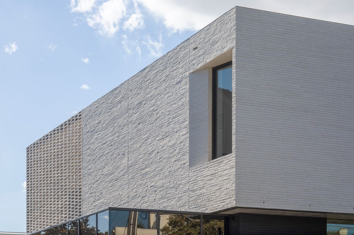Brise House