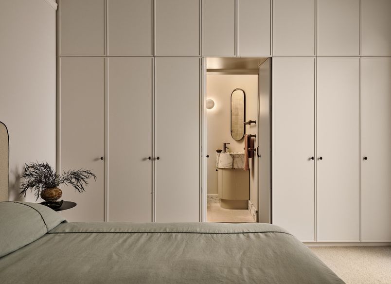 Neutral Bay Residence II - Hidden Charm