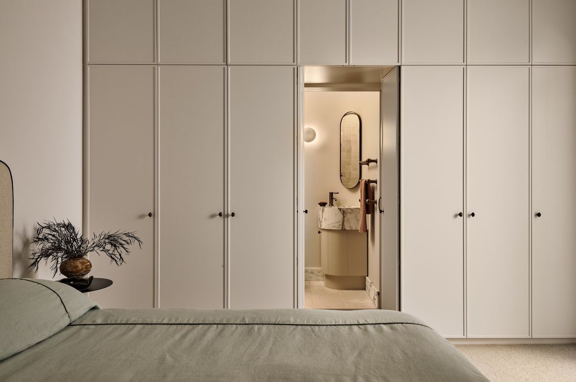 Neutral Bay Residence II - Hidden Charm