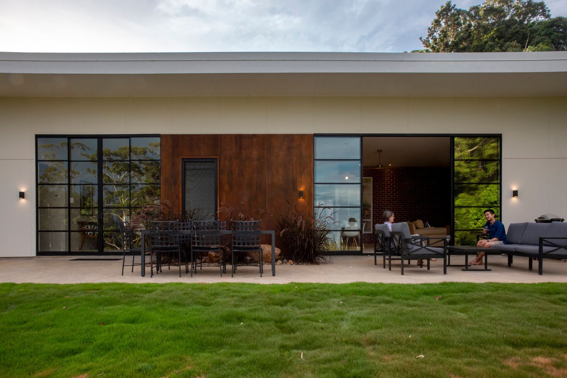 Blade House Tamborine Mountain