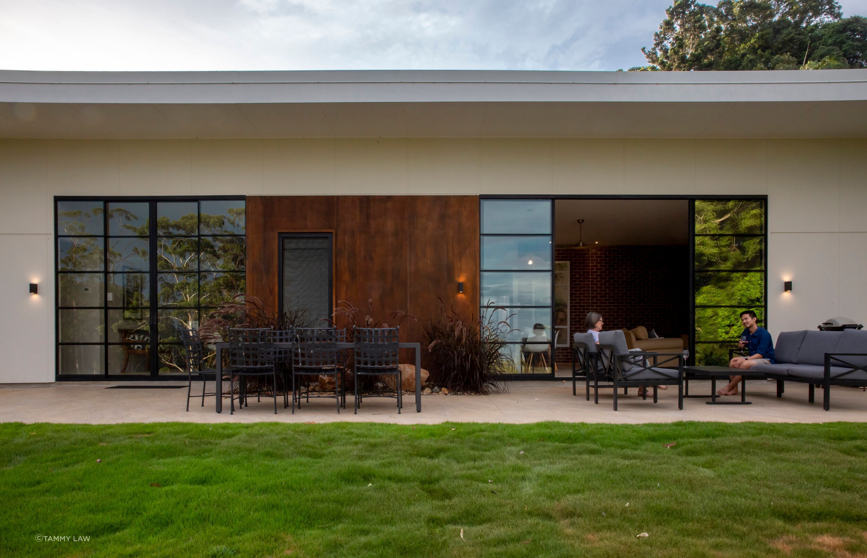 Blade House Tamborine Mountain