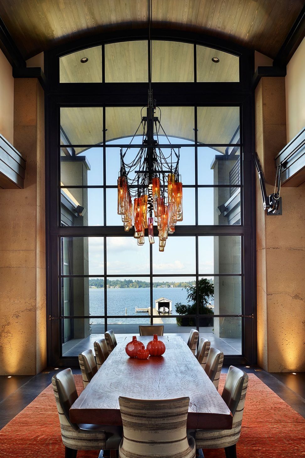 Bon-Appetit-Dining-Interior-Door-Closed.jpg