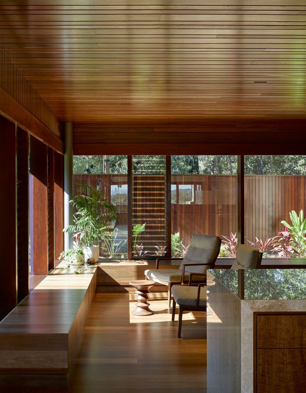 J&J RESIDENCE