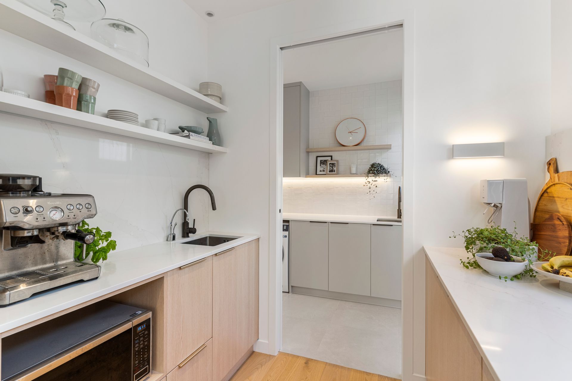Cain-BuiltDevonportNew-Buildbutlets-pantry.jpg