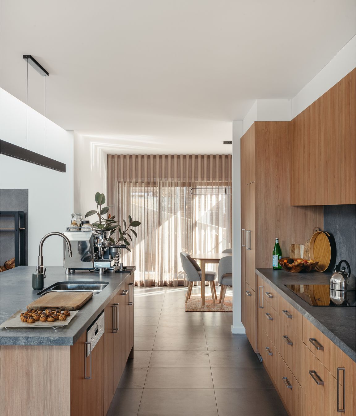 Caliope St by Hewison Constructions