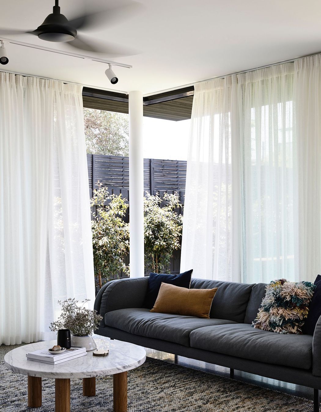 Paperback  House, Northcote - External Venetians