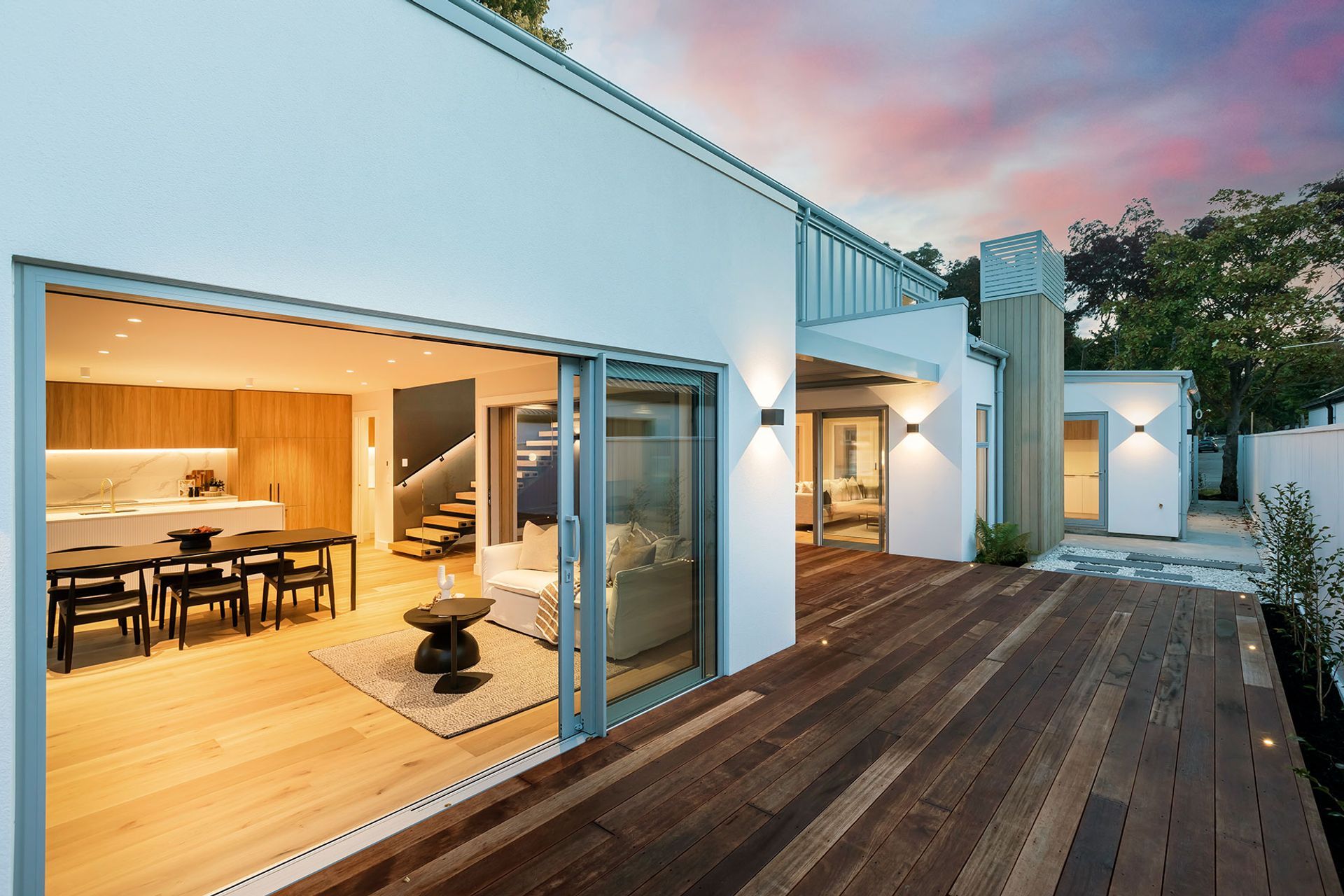 Christchurch-showhome-the-rayburn-exterior-deck-2.jpeg