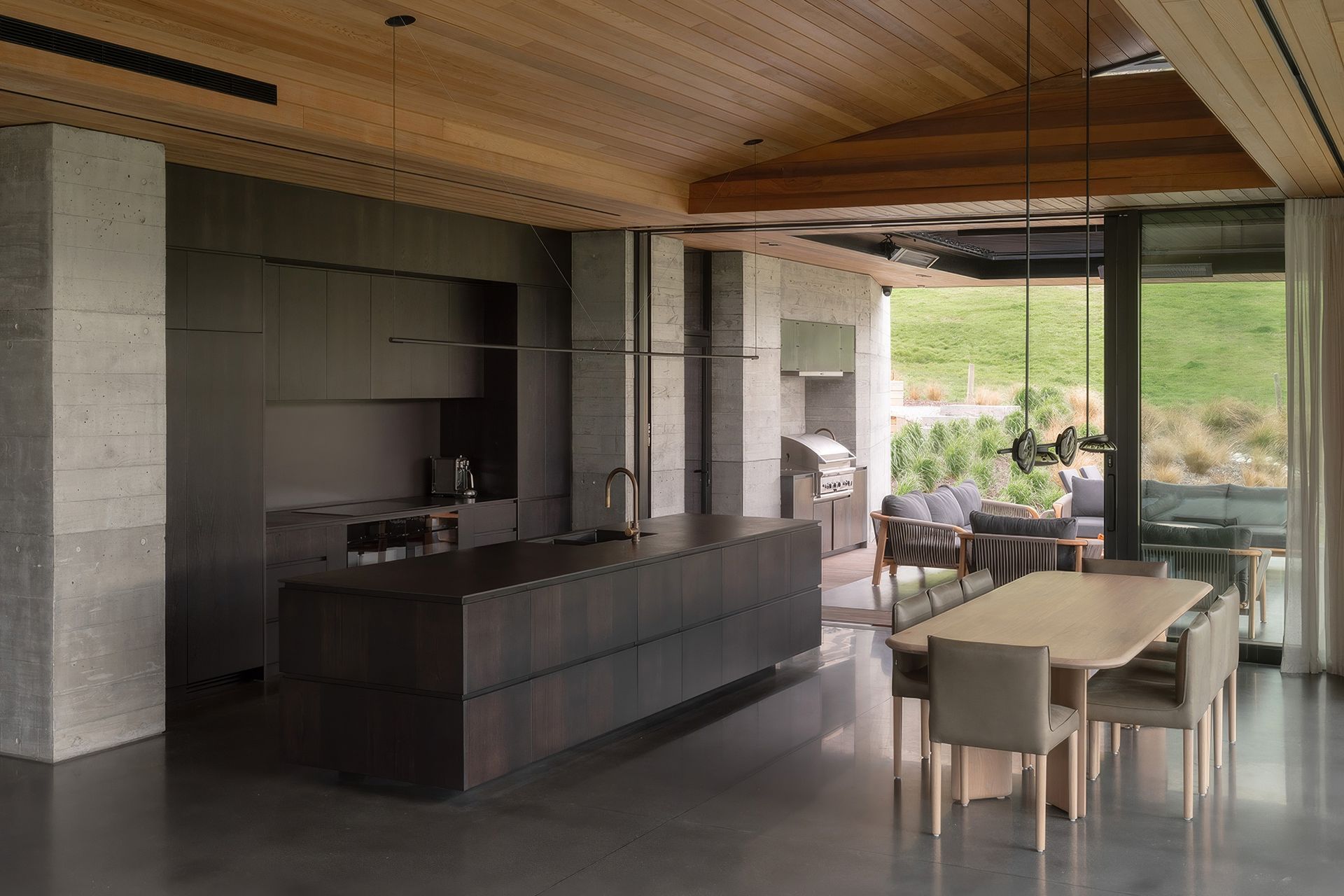 Condon-Scott-ArchitectsOculus-Housekiychen-and-dining-upscaled-by-Replicate.jpg