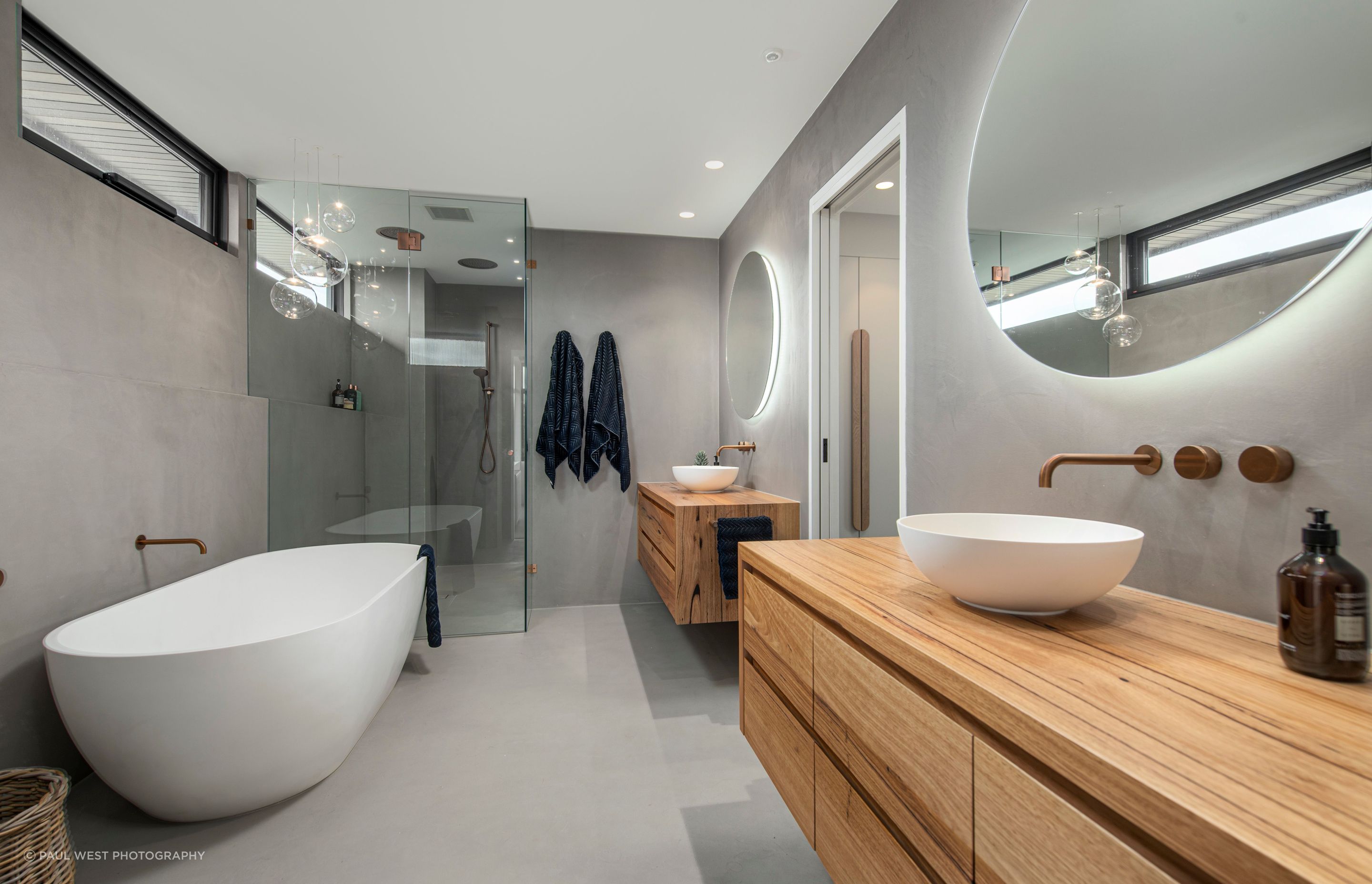 D807Whi-48.jpg