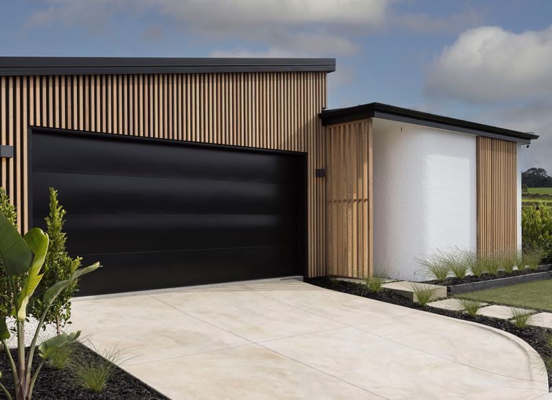 Palm Springs Flair in Warkworth Ridge