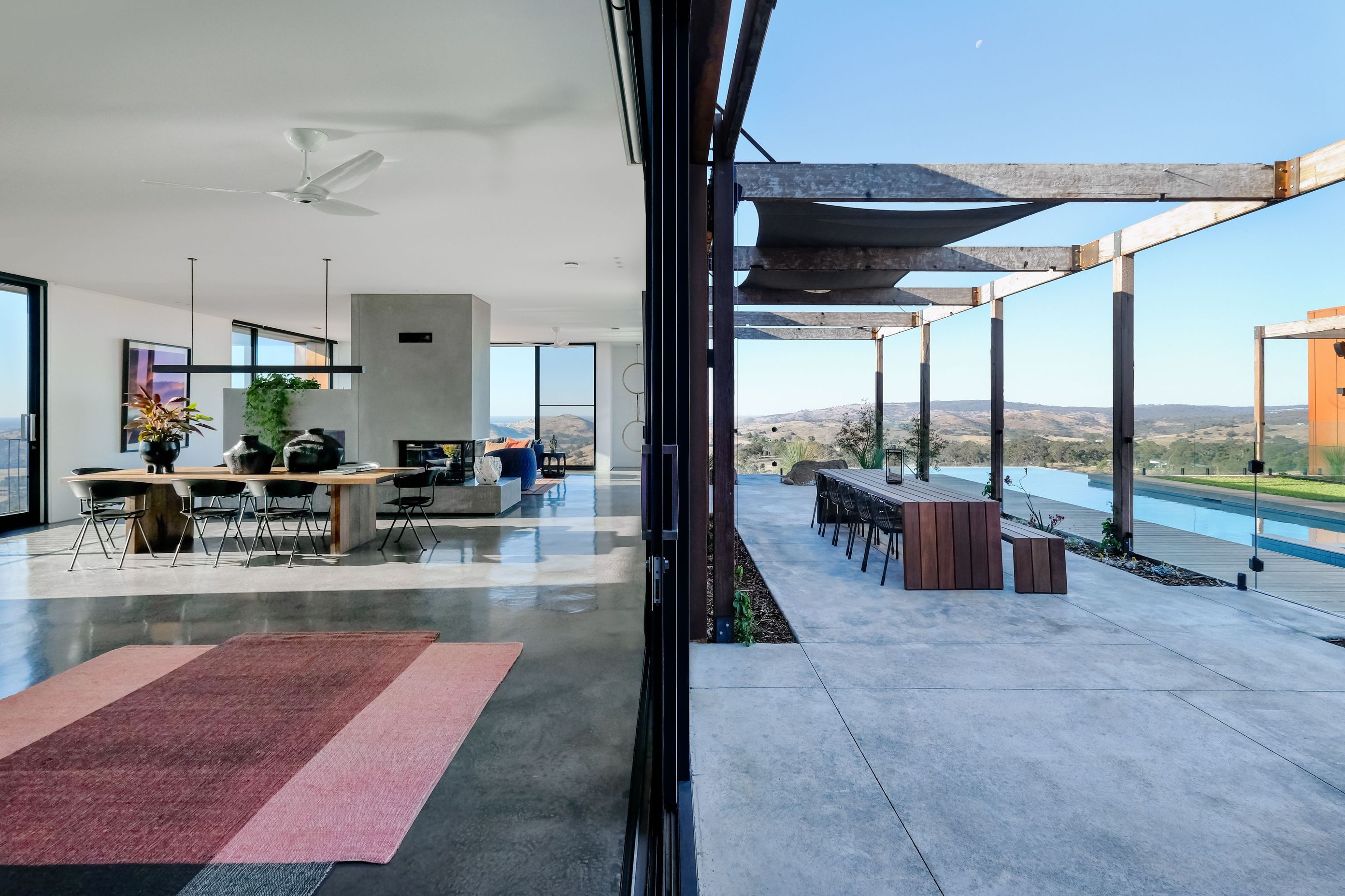 DINING-INDOOR-OUTDOOR.jpg