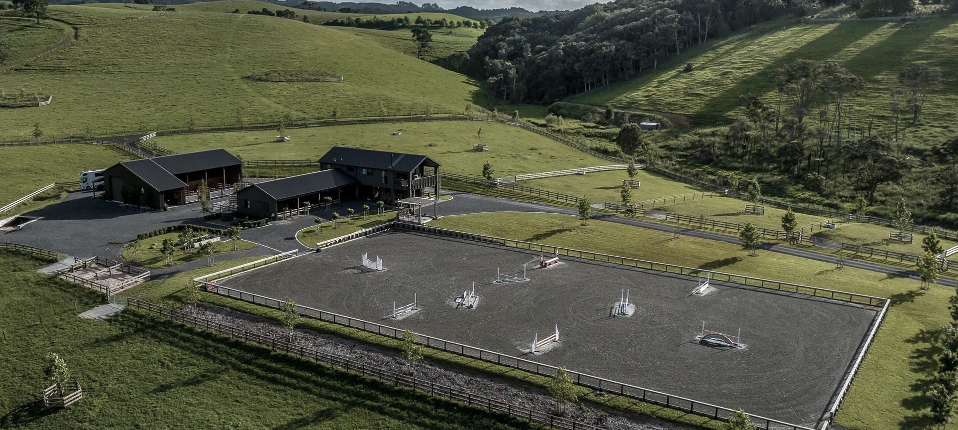 Boutique Equestrian Lifestyle Property banner