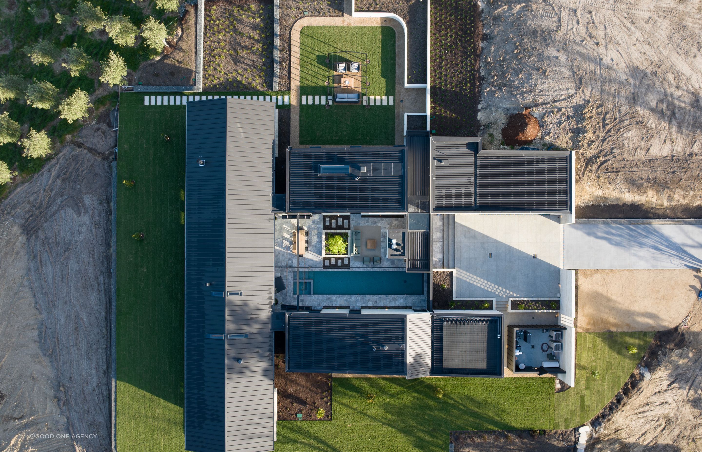 DJI202310250748320329D.jpg
