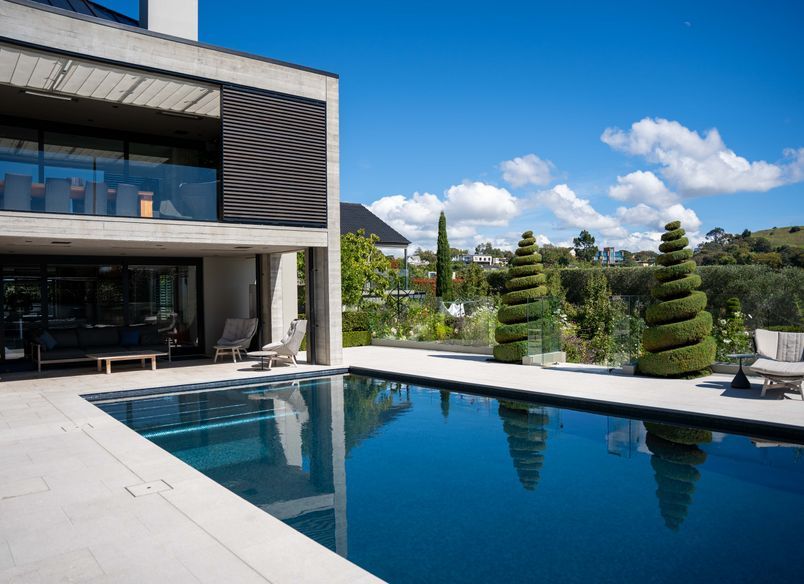 Fully tiled mosaic pool