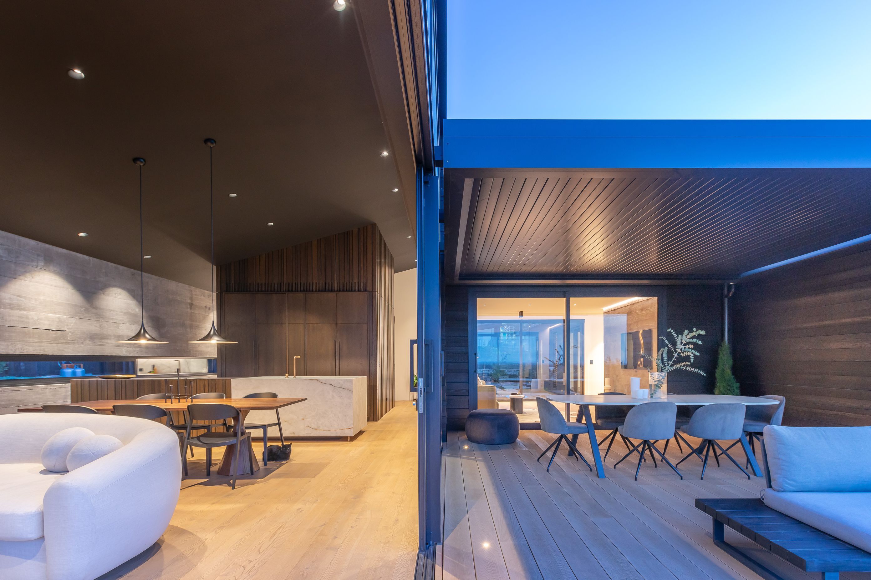 Contemporary Retreat in Pukekohe