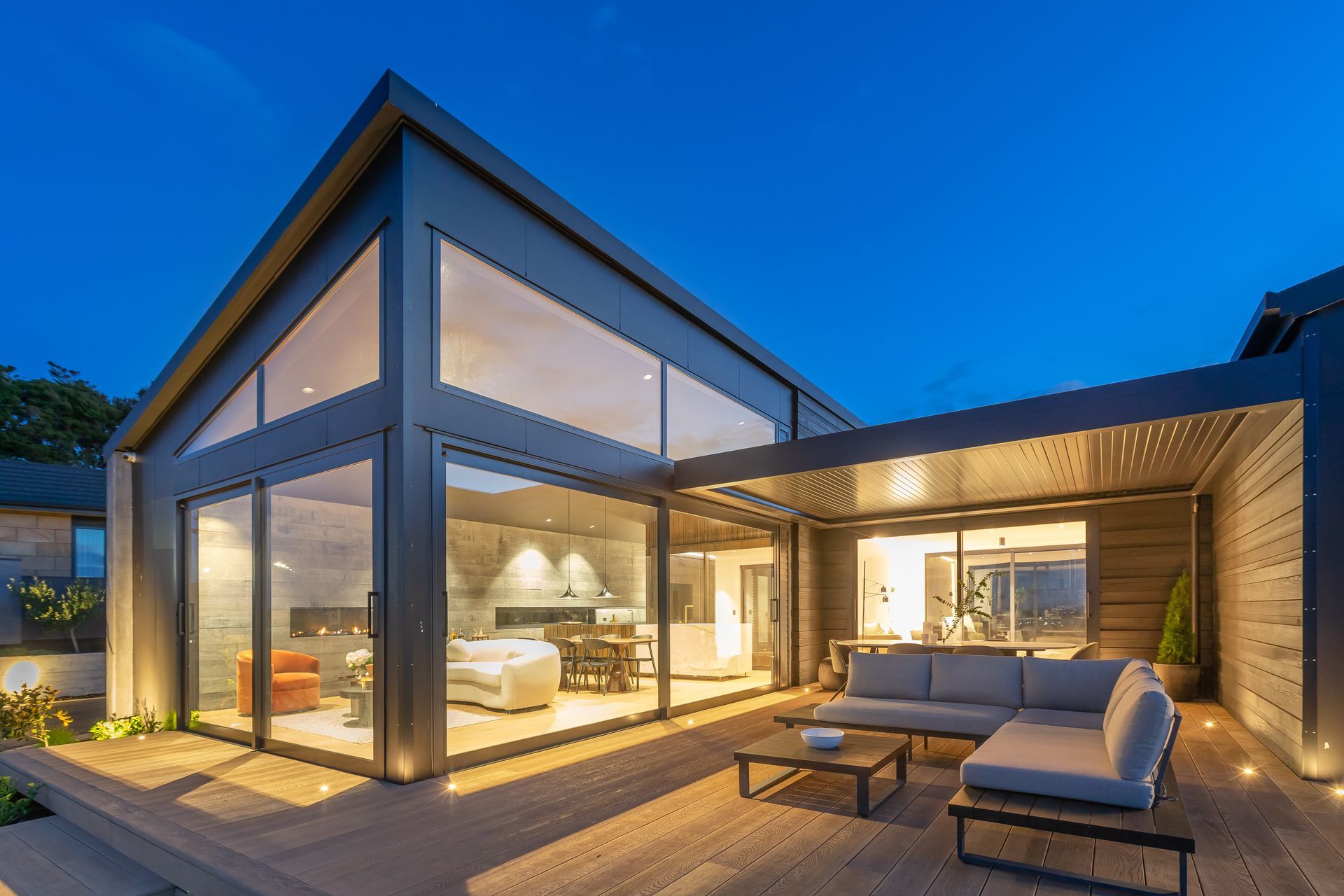 Contemporary Retreat in Pukekohe