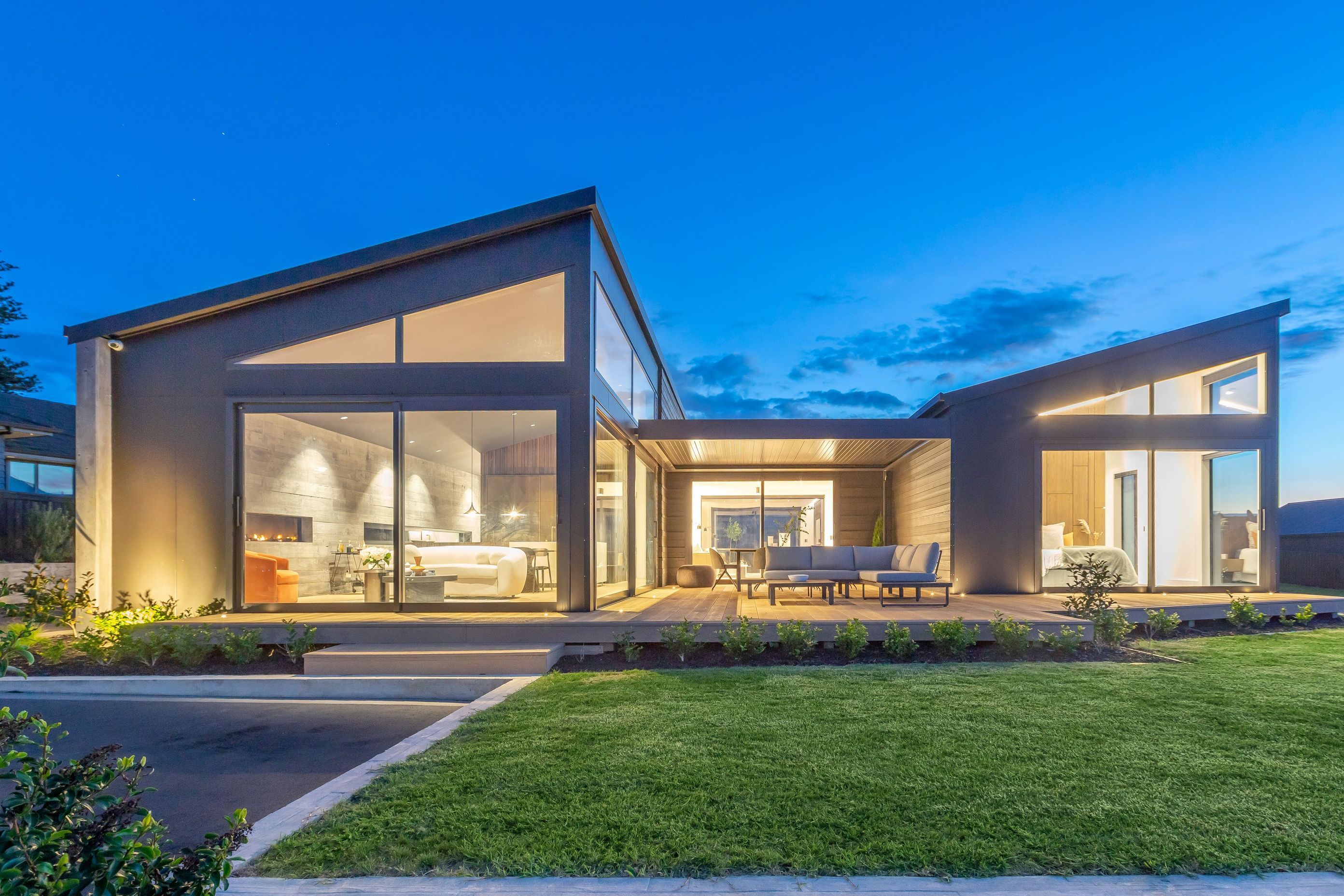 Contemporary Retreat in Pukekohe