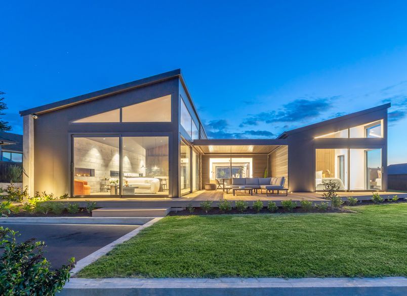 Contemporary Retreat in Pukekohe