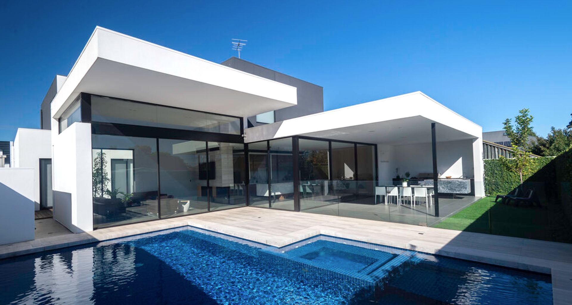 Torrens Avenue Residence banner