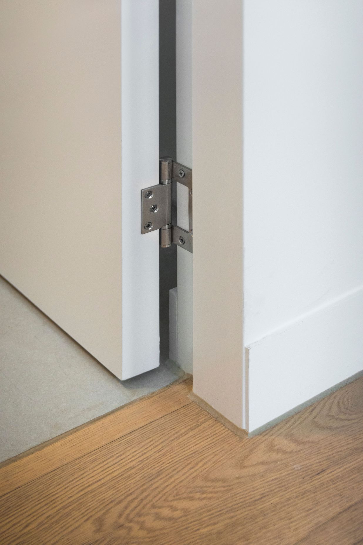 RocYork Herline Hinges used to complement EzyJamb door frames.