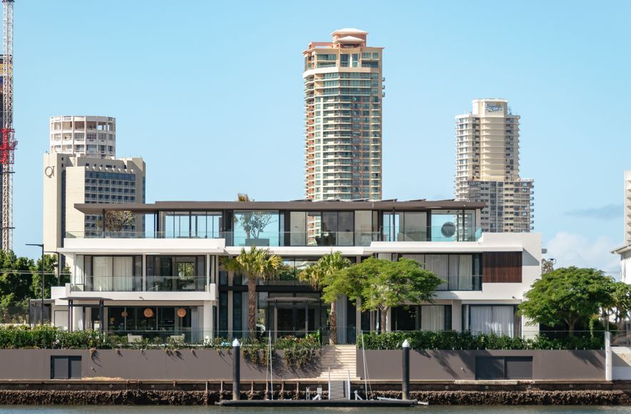 Surfers Paradise Residence