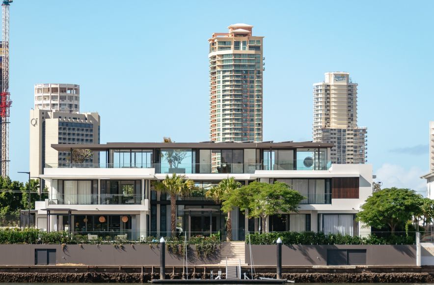 Surfers Paradise Residence