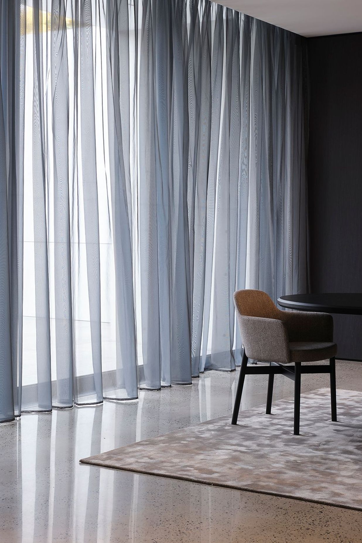 Weir House - Sheers Curtains and External Venetians