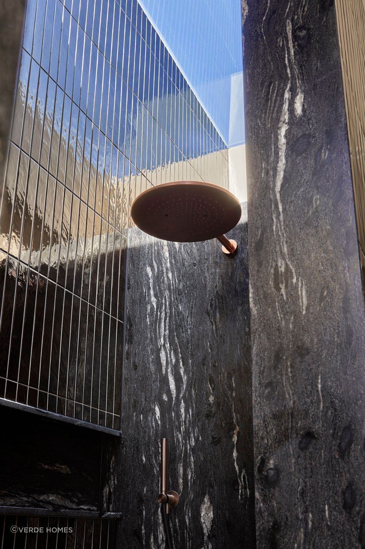 Dependee-ResidenceCosmic-BlackVERDE-CAMBERWELL-029.jpg