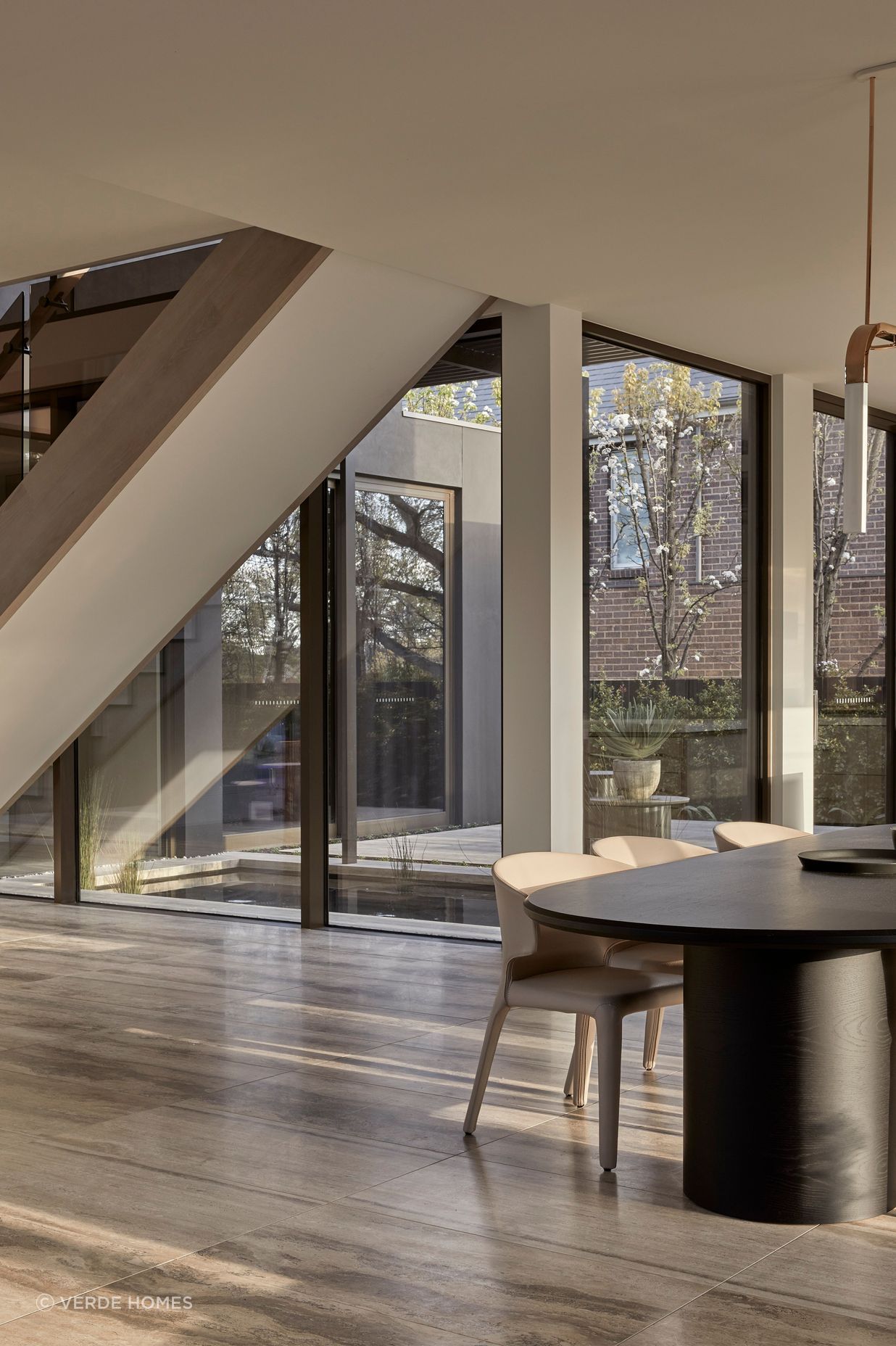 Dependee-ResidenceTravertineVERDE-CAMBERWELL-019.jpg