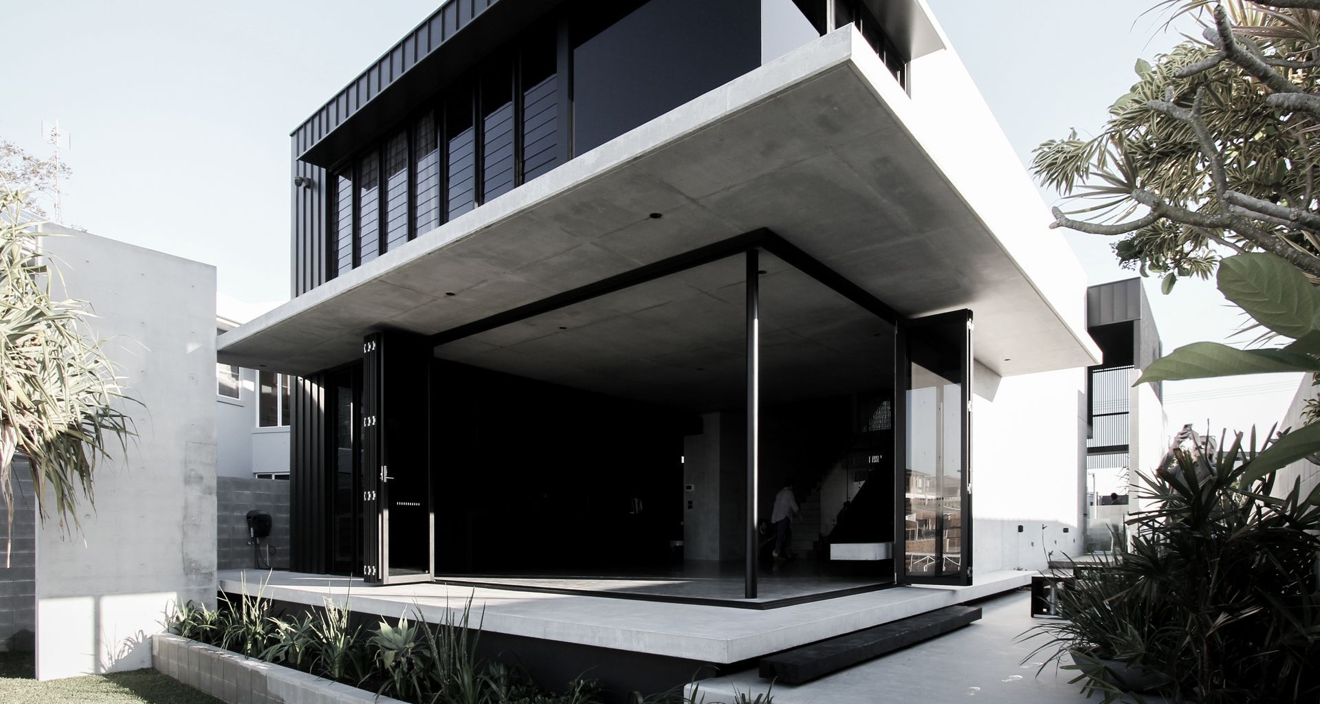 Elanora Residence banner