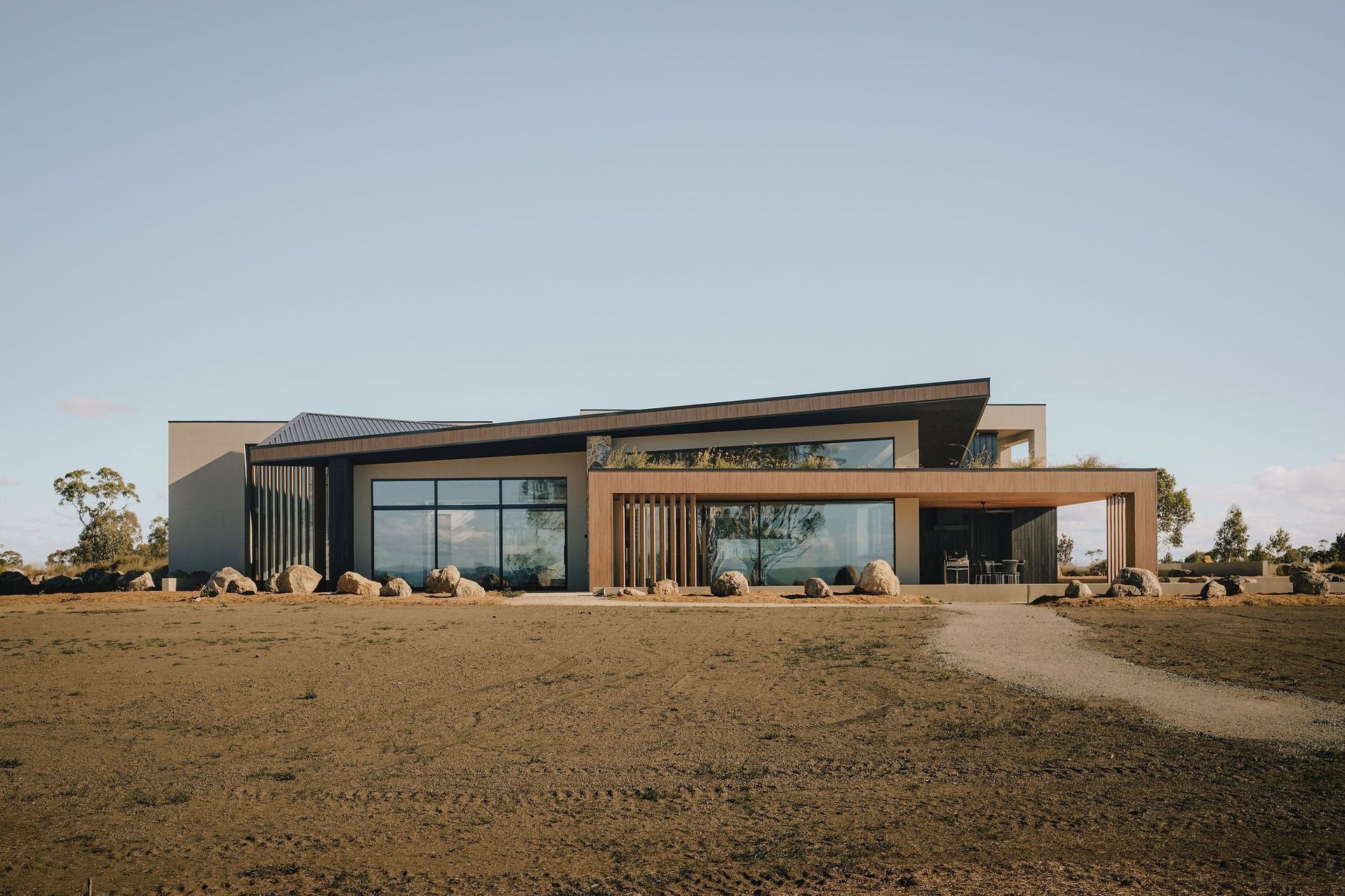 EPICARCHITECTUREDUCATHOUSEANDYMACPHERSON-8-v4.jpg