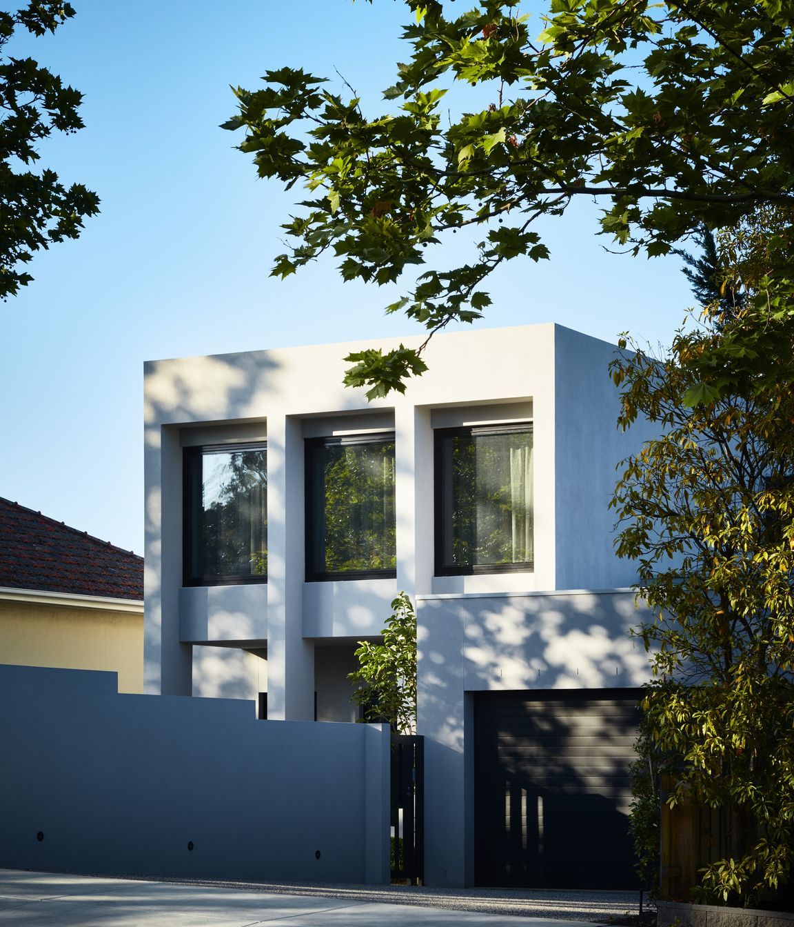 EastIvanhoeResidence03.jpg