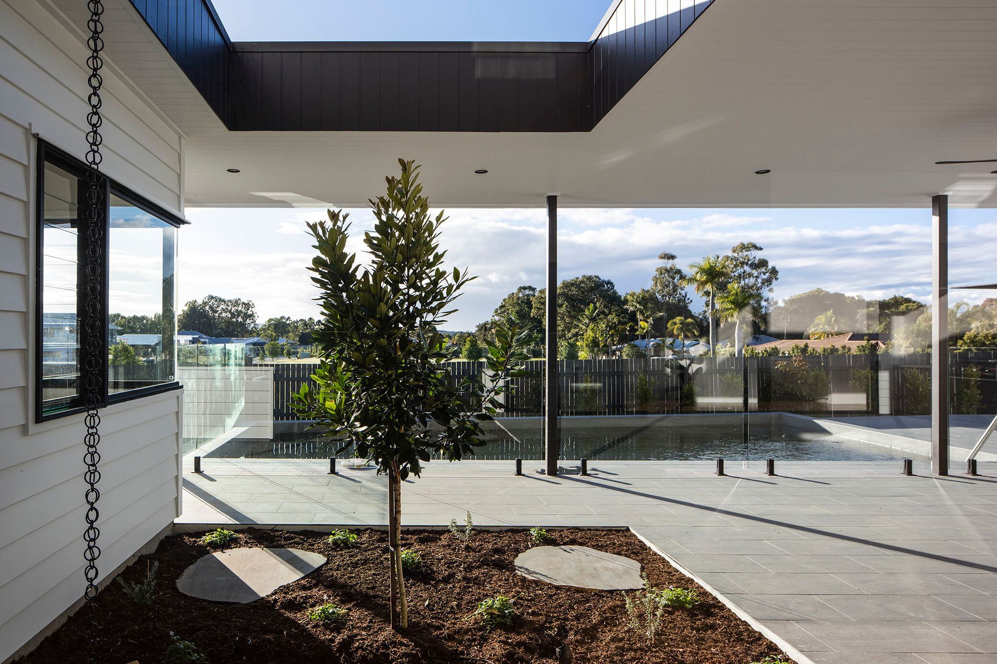 ^^Noosaville House