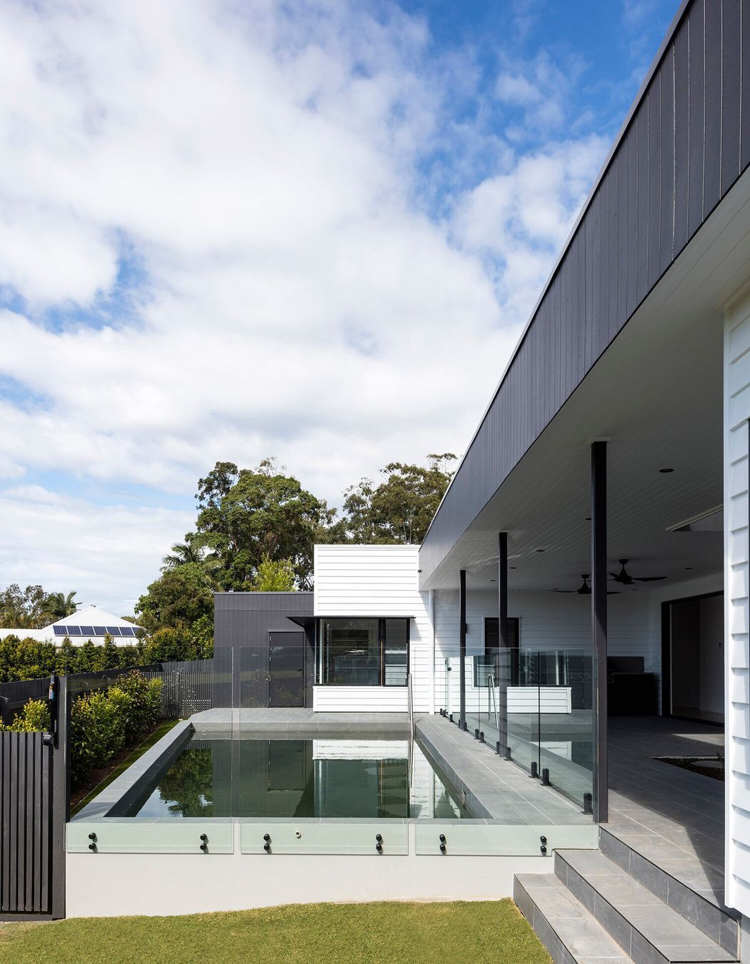^^Noosaville House