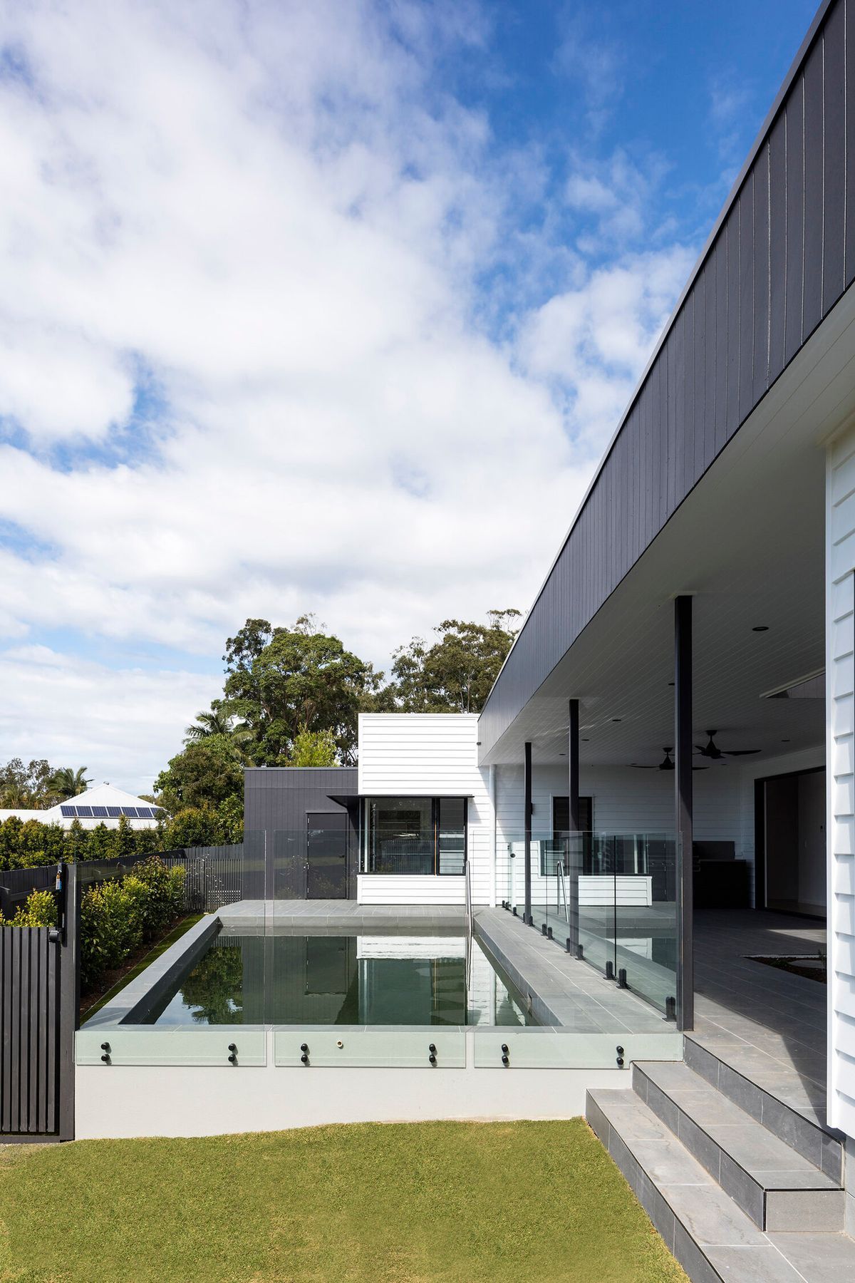 ^^Noosaville House