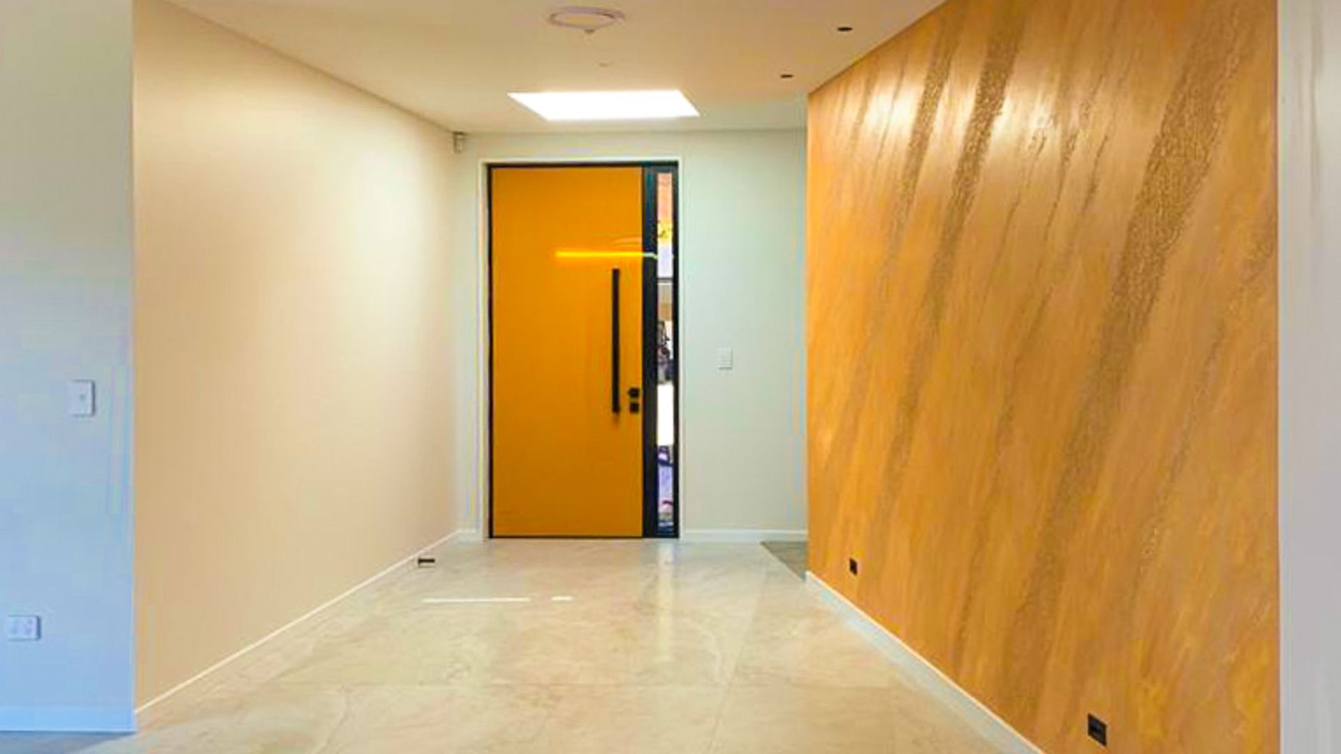 Polished Plaster - Entryway banner