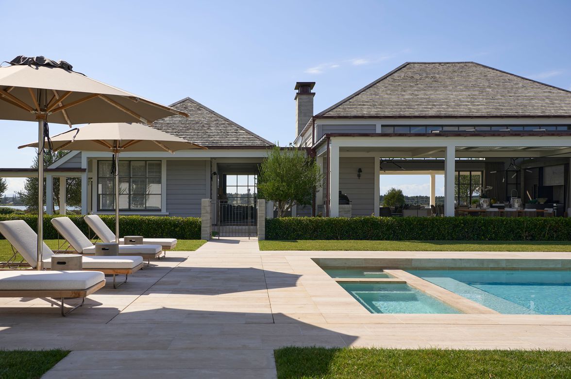 Omaha House