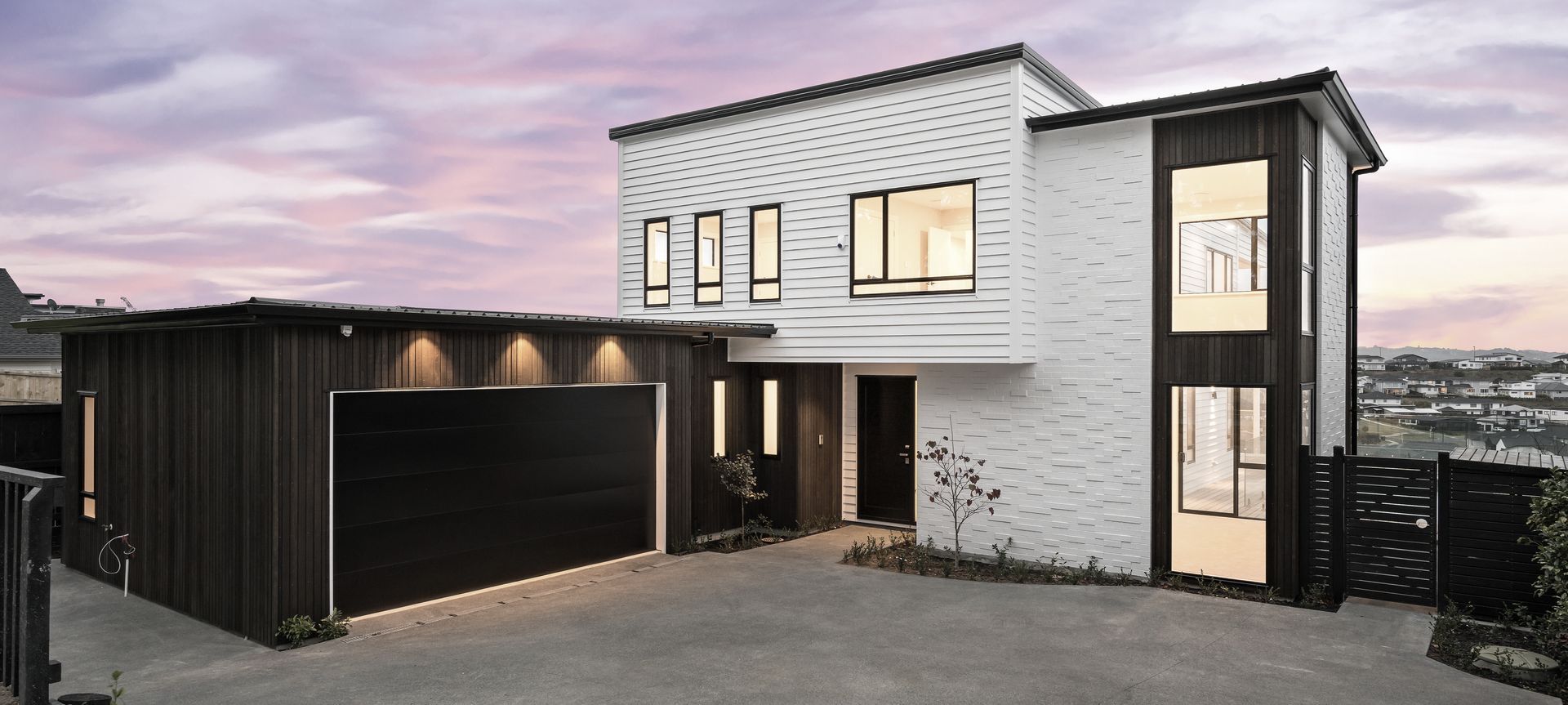 Wainui Road, Silverdale banner