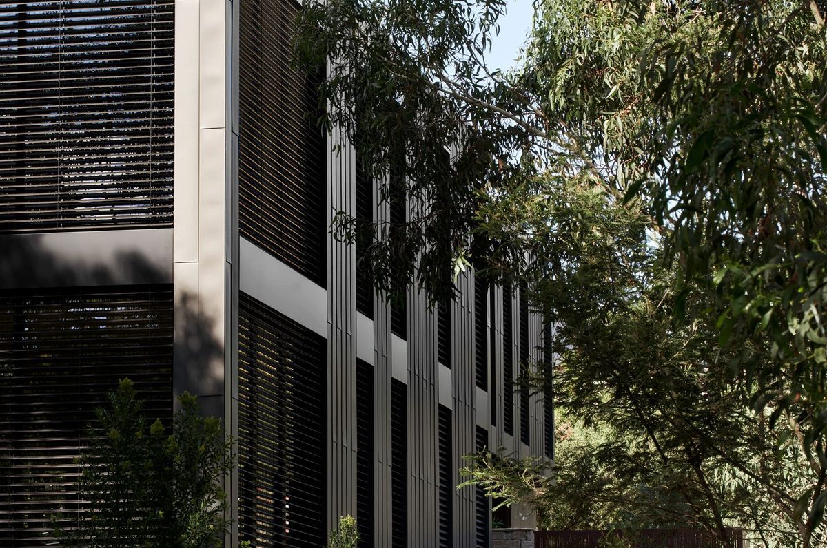 SOM Blinds - External Venetians - Glen Waverley - Finnis Architecture