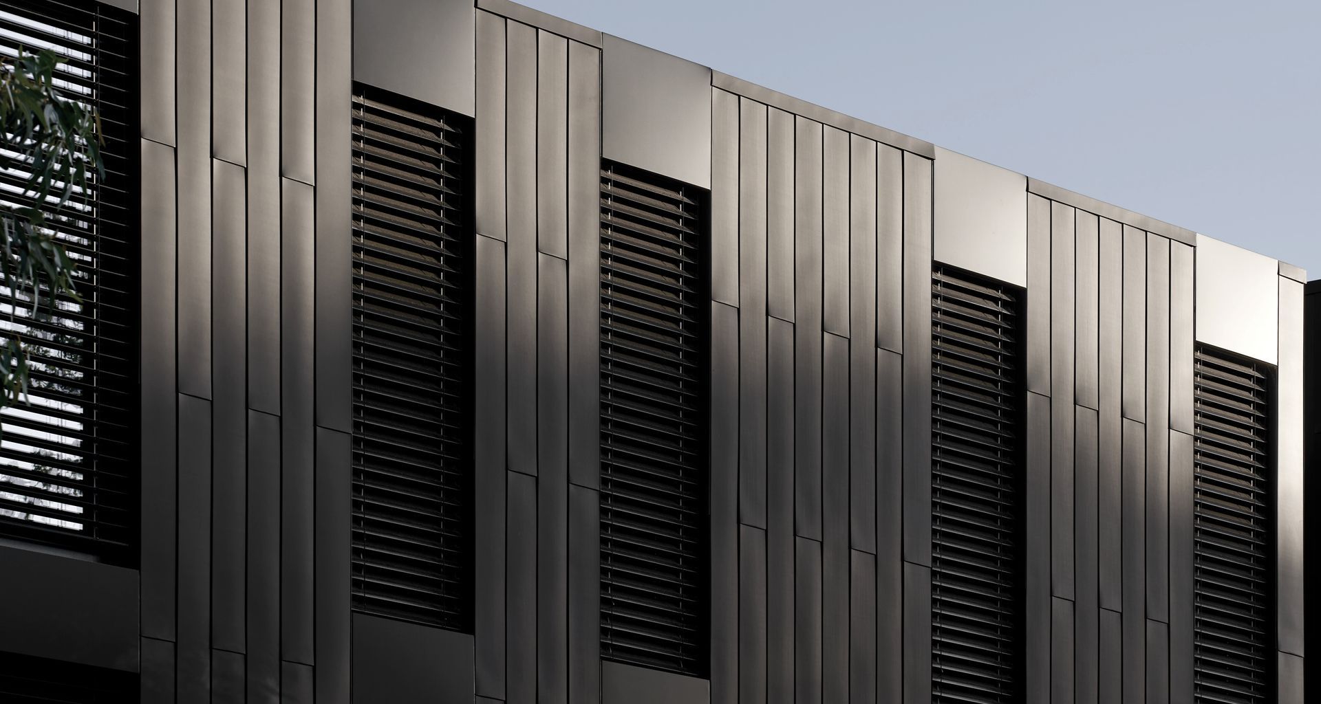 SOM Blinds - External Venetians - Glen Waverley - Finnis Architecture banner