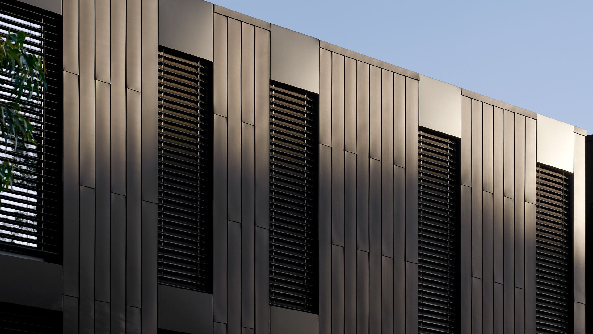 SOM Blinds - External Venetians - Glen Waverley - Finnis Architecture banner