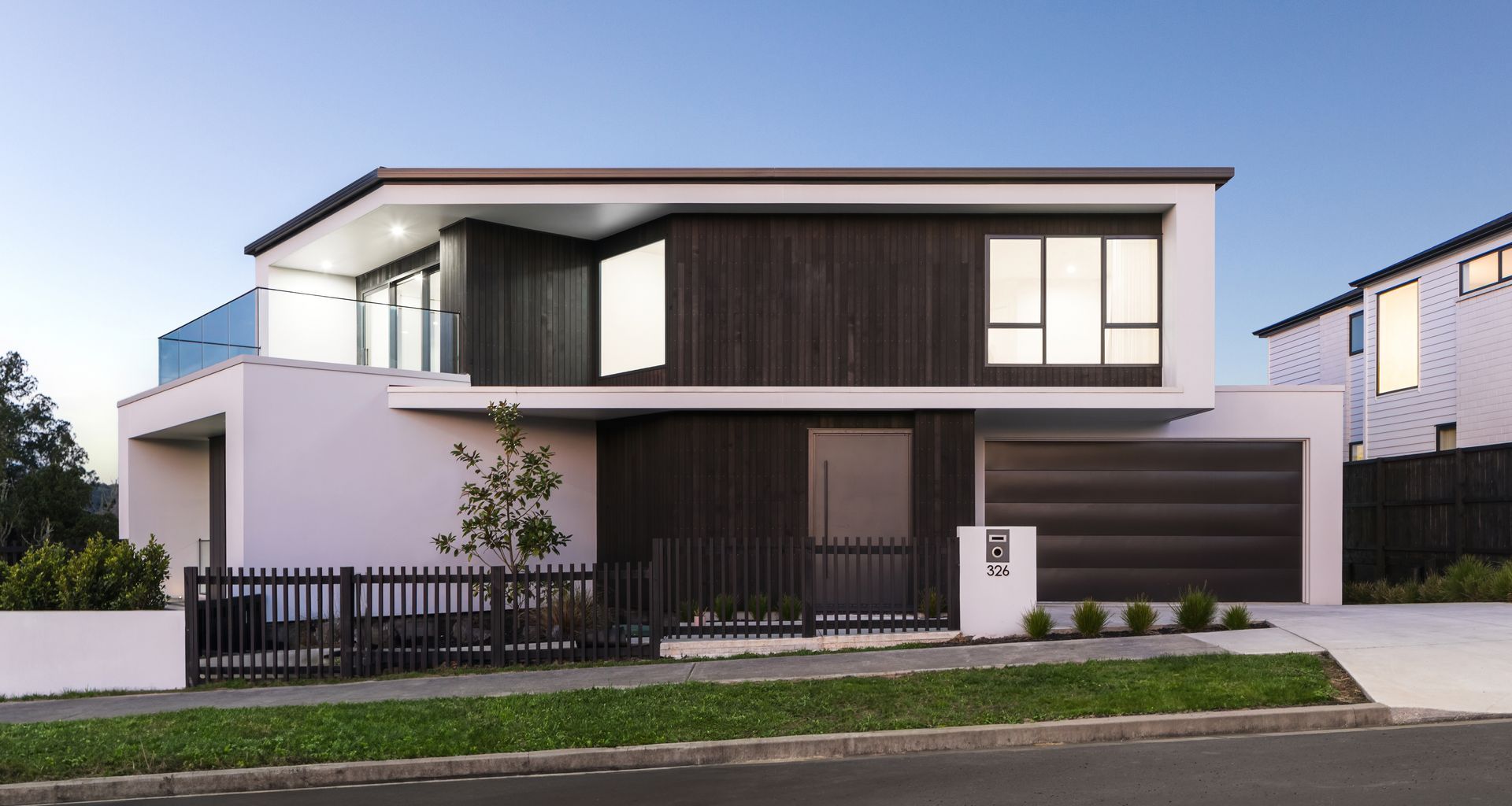 Flat Bush Home banner