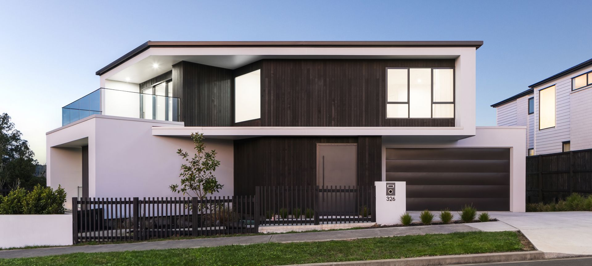 Flat Bush Home banner
