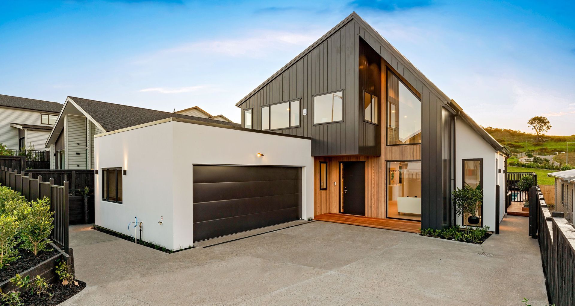 Kotuitui Drive, Upper Orewa banner
