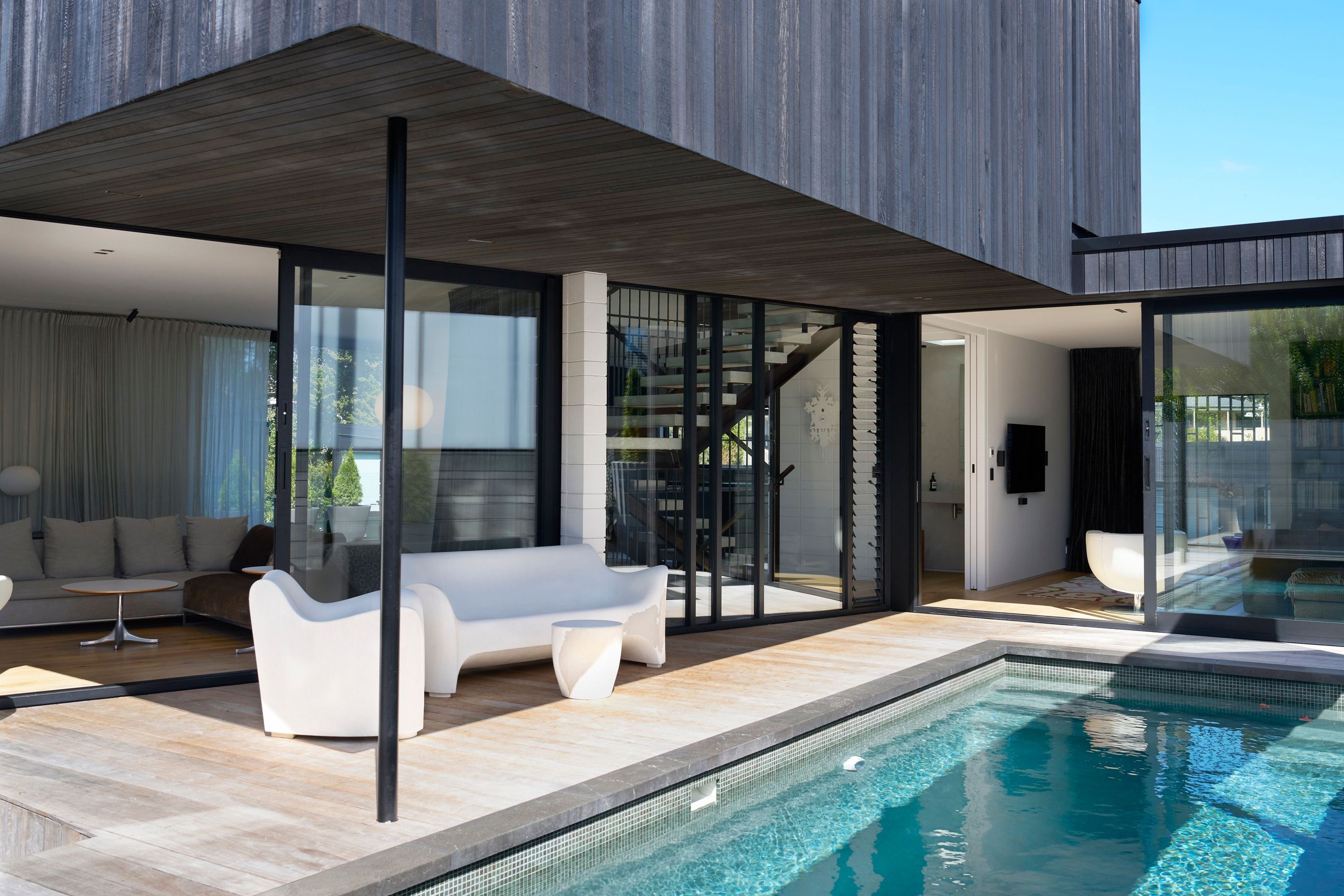 Gerrad-Hall-ArchitectsWestmere-Right-of-Way-HousePool-2Tash-Hopkins-Photography5-.jpg