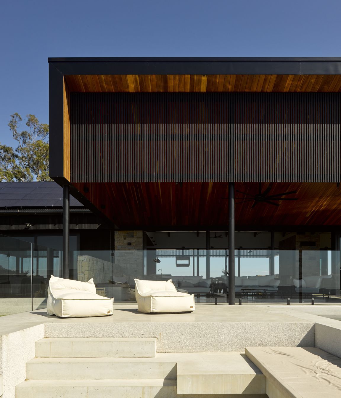 Glenmaurie-Station-by-Shaun-Lockyer-Architects-Issue-11-Feature-The-Local-Project-Image-21-1.jpg